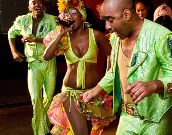 Карибкие вечеринки Teatro Tropical 